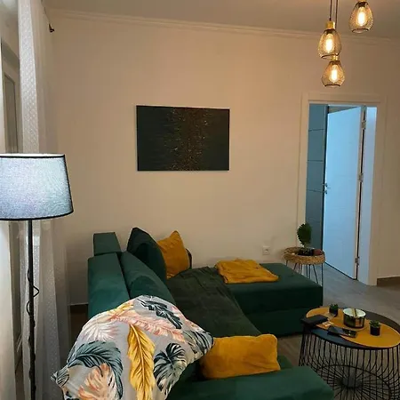 La Vista Apartment